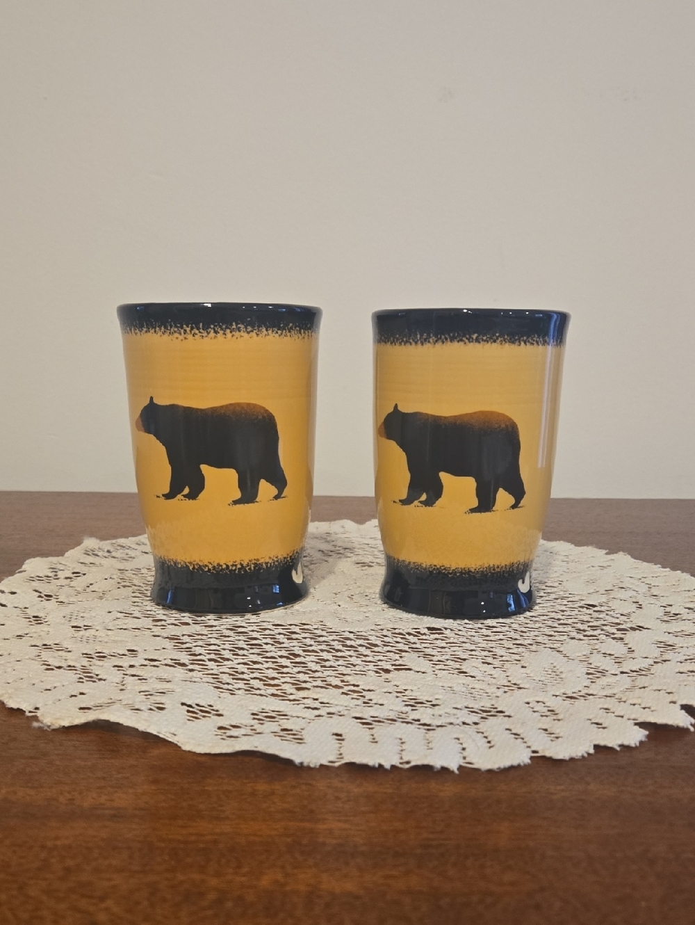 Mug Set with Black Bear Silhouette